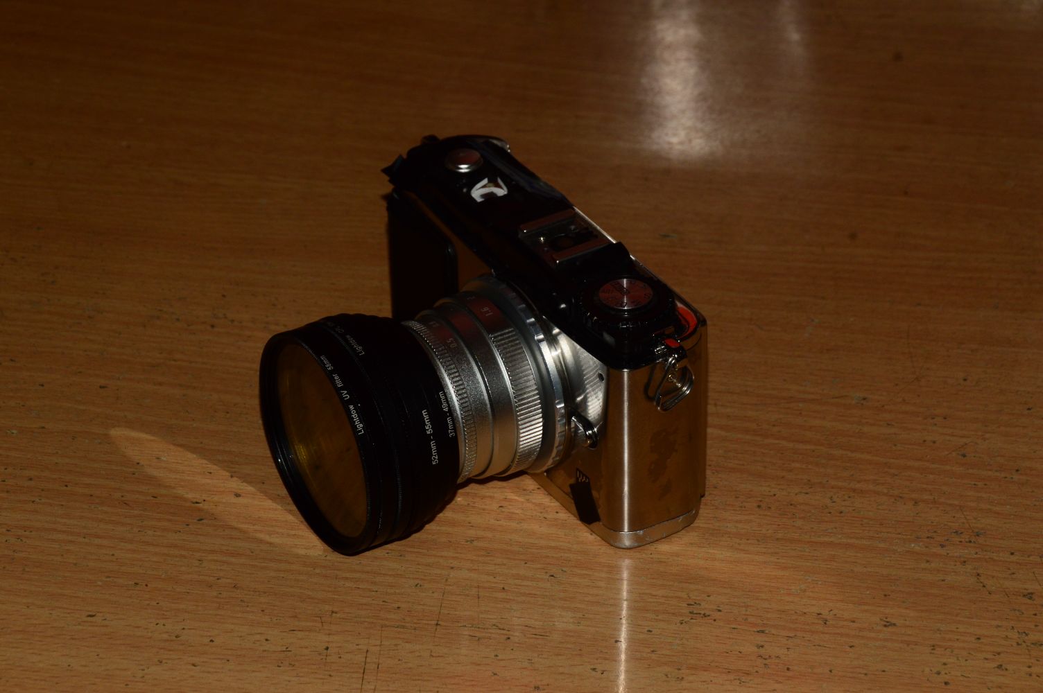 An Olympus EP1 with the top removed.